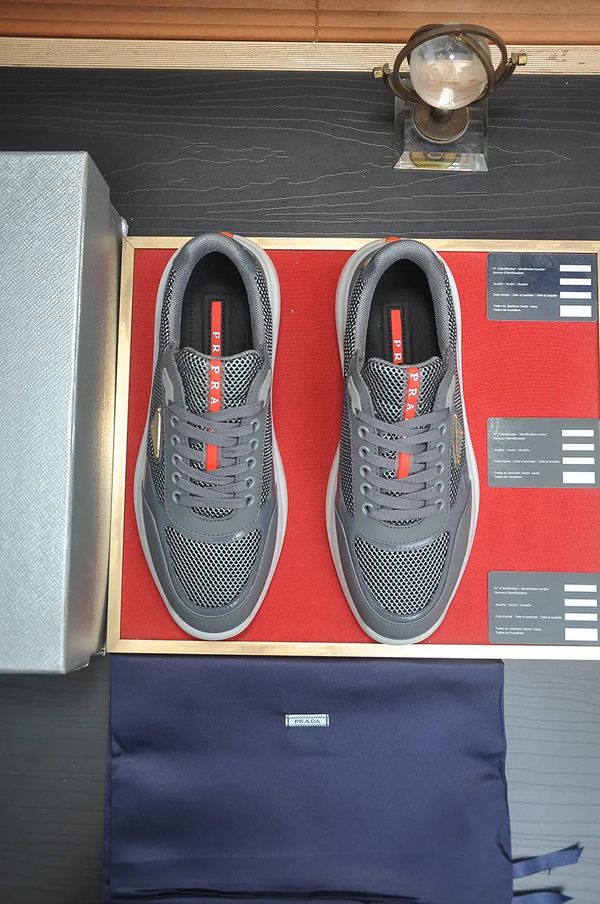 Men's shoes 💰620💶 [PRADA] Top original, new season, high quality original goods, top high mercerized cowhide combined with original breathable fabric + imported glue, imported stretch fabric inside with original cowhide feet, original thick outsole! Quality guaranteed! Code 38-45 (45 customized)